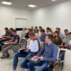Обучение и тренинги